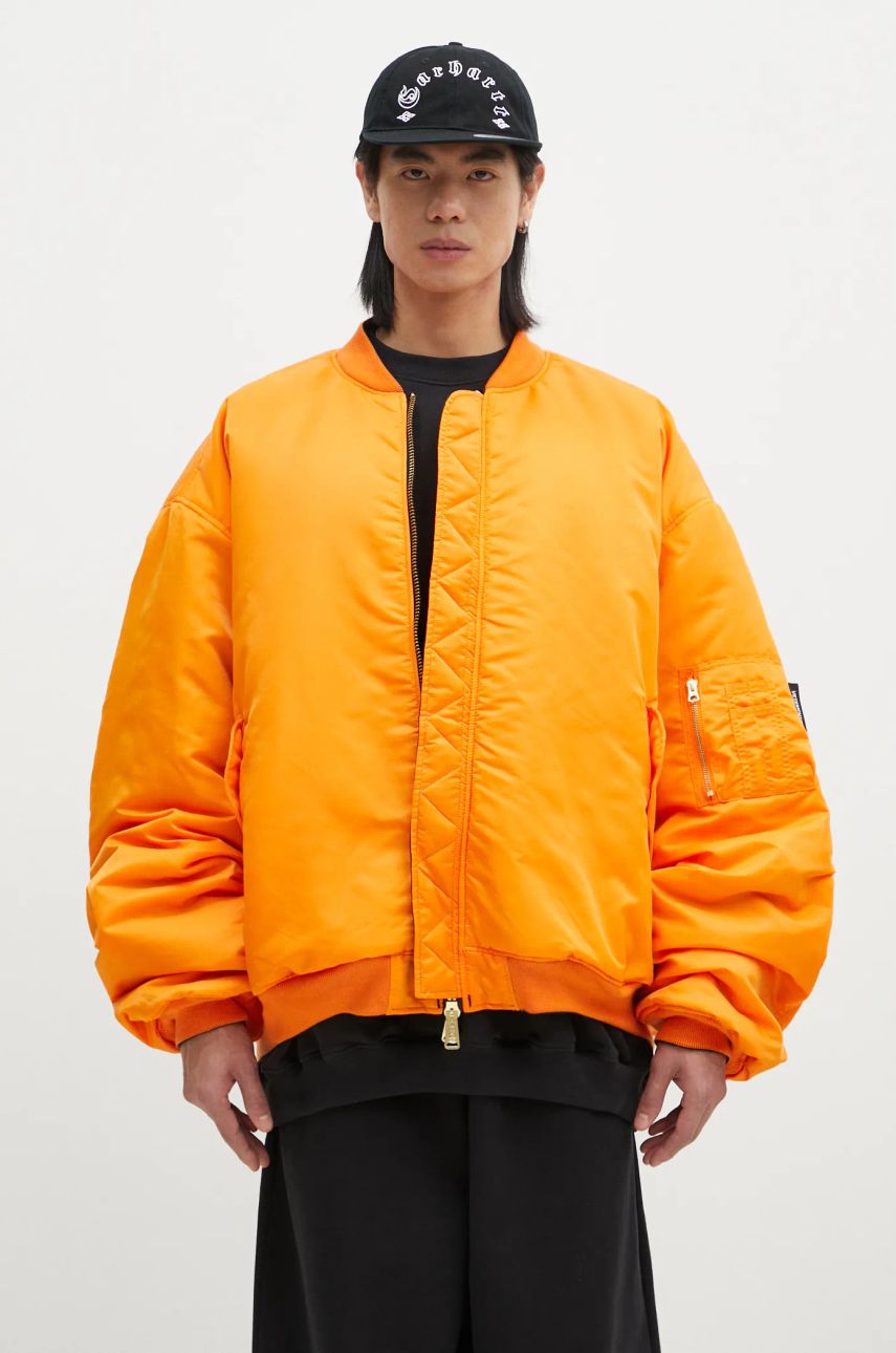 Bomber-takki VETEMENTS Alpha Industries Edition Reversible Bomber Jacket Musta | UA66JA310B, 1