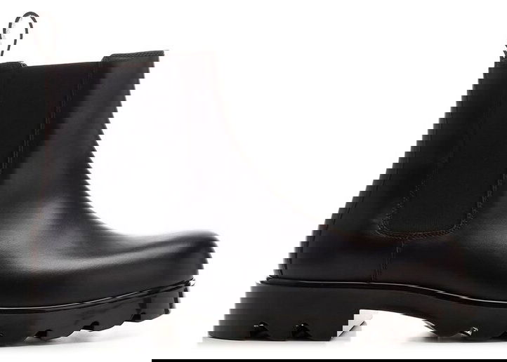 Tennarit ja kengät Bottega Veneta Strut Leather Chelsea Boots Musta | 679488V1AO01000, 0