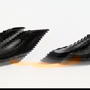 Tennarit ja kengät Clarks Wallabee Boot Musta | 26179167, 5