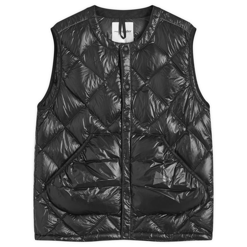 Liivi and wander Diamond Stitch Down Vest Musta | 5744231107-010