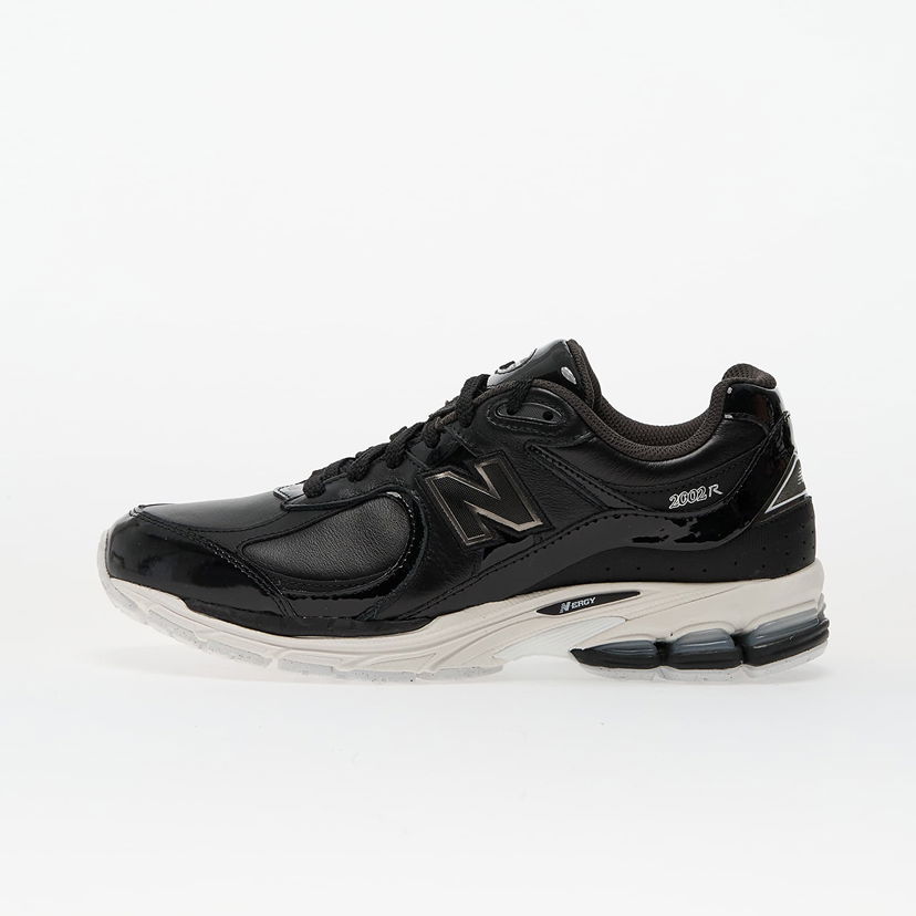 Tennarit ja kengät New Balance 2002R Musta | U2002RD