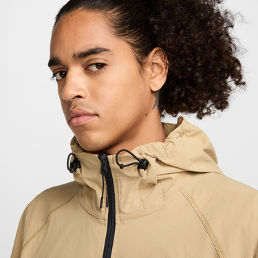Tuulitakki Nike Nike Tech Woven Jacket Beige | HM7151-297, 2