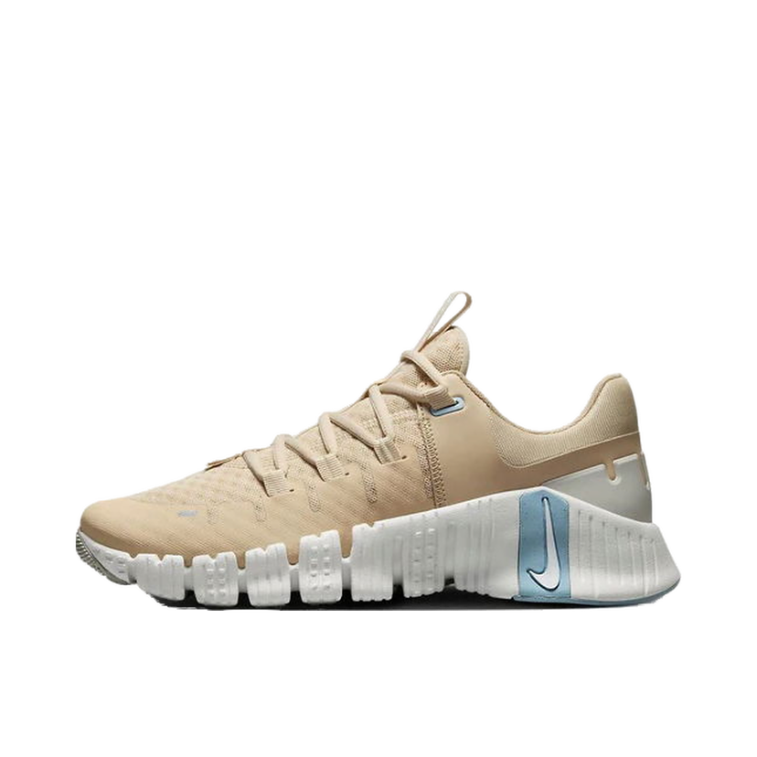 Tennarit ja kengät Nike Free Metcon 5 Sanddrift Light Iron Ore (Women's) Beige | DV3950-105