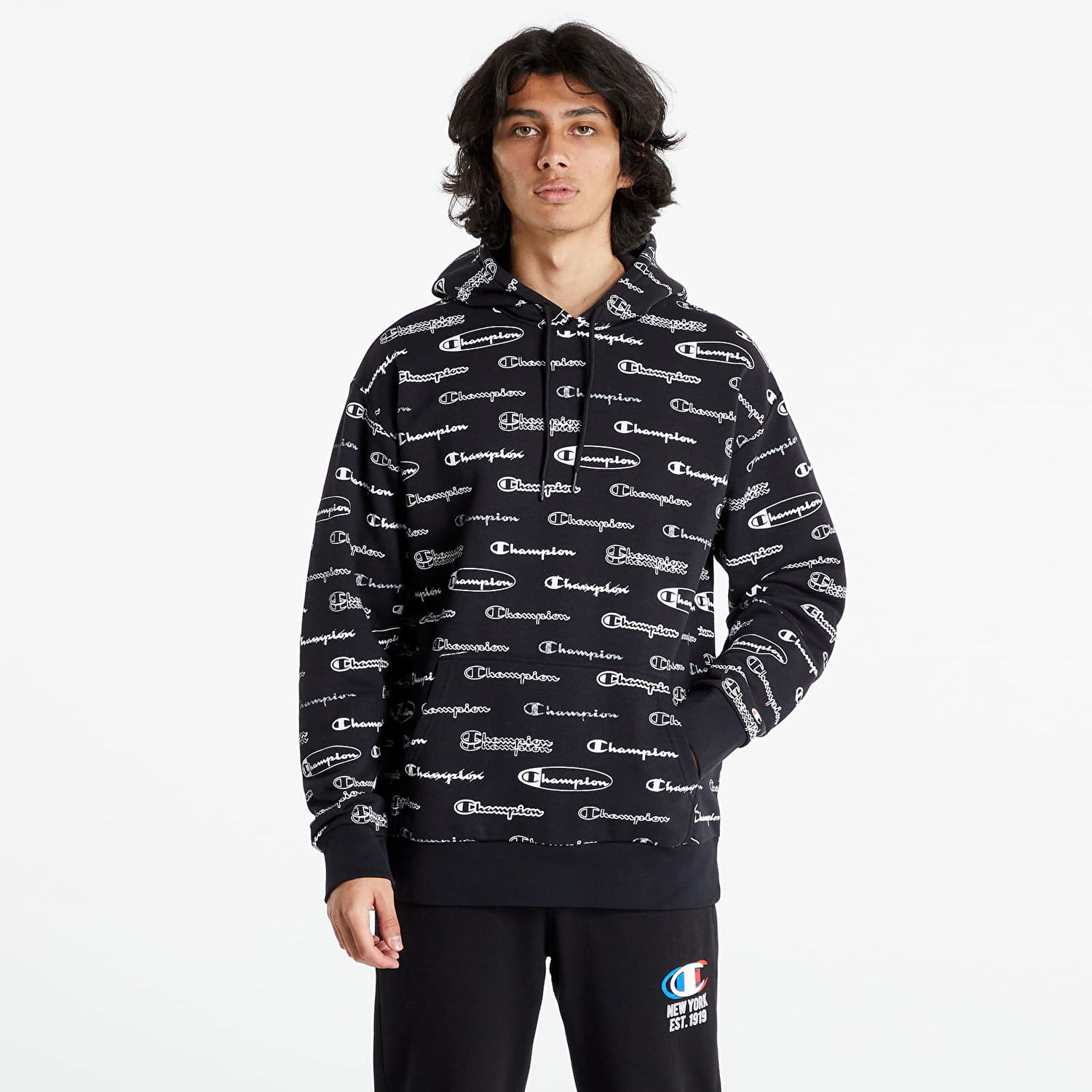 Huppari Champion All-Over Script Logo Musta | 217259-CHA-KL001, 0