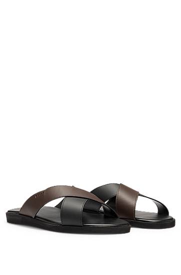 Asusteet BOSS Two-Tone Faux-Leather Slides Ruskea | 50541774, 0