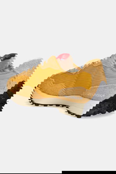 Tennarit ja kengät New Balance U327VSA Keltainen | U327VSA, 1