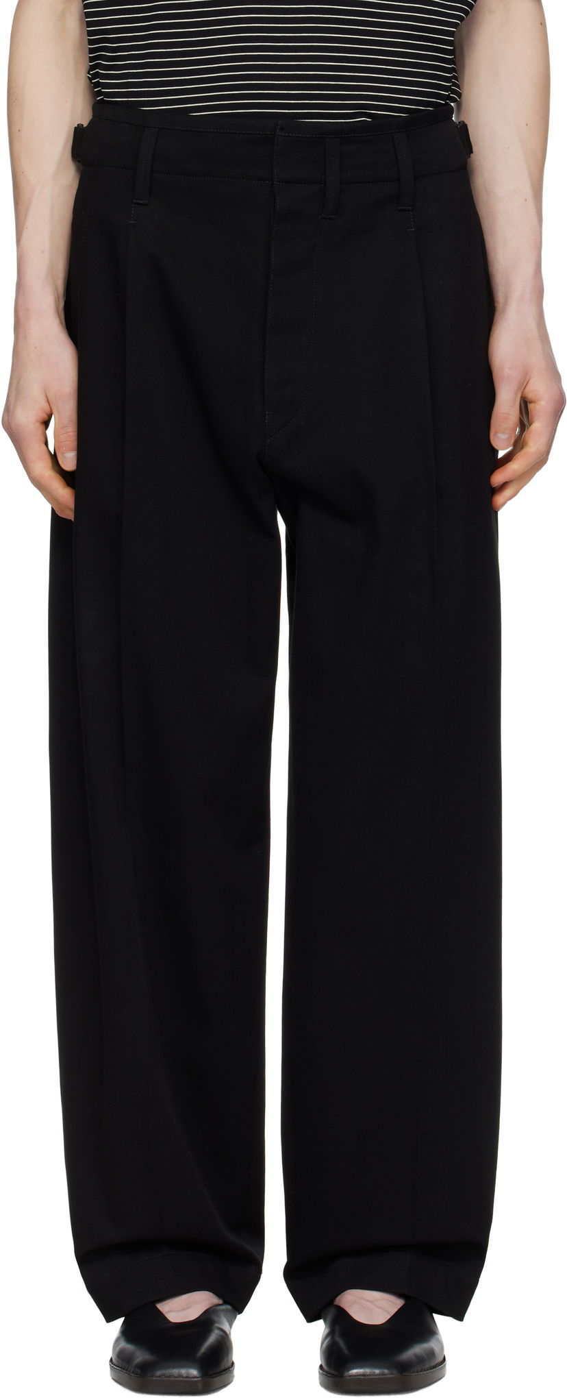 Housut LEMAIRE Lemaire Pleated Carrot Trousers Musta | PA1194 LF1365