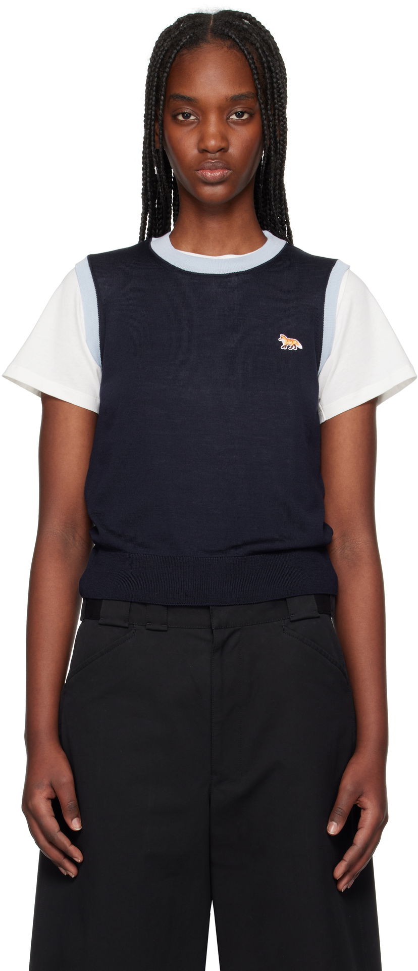 Villapaita MAISON KITSUNÉ Maison Kitsuné Bi-Color Knitted Tank Top with Baby Fox Patch Tummansininen | OW00603KT1136