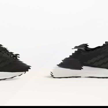 Tennarit ja kengät adidas Performance Avryn Core Musta | HP5968, 1