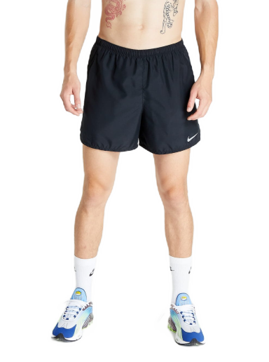 Shortsit Nike Challenger Musta | cz9062-010