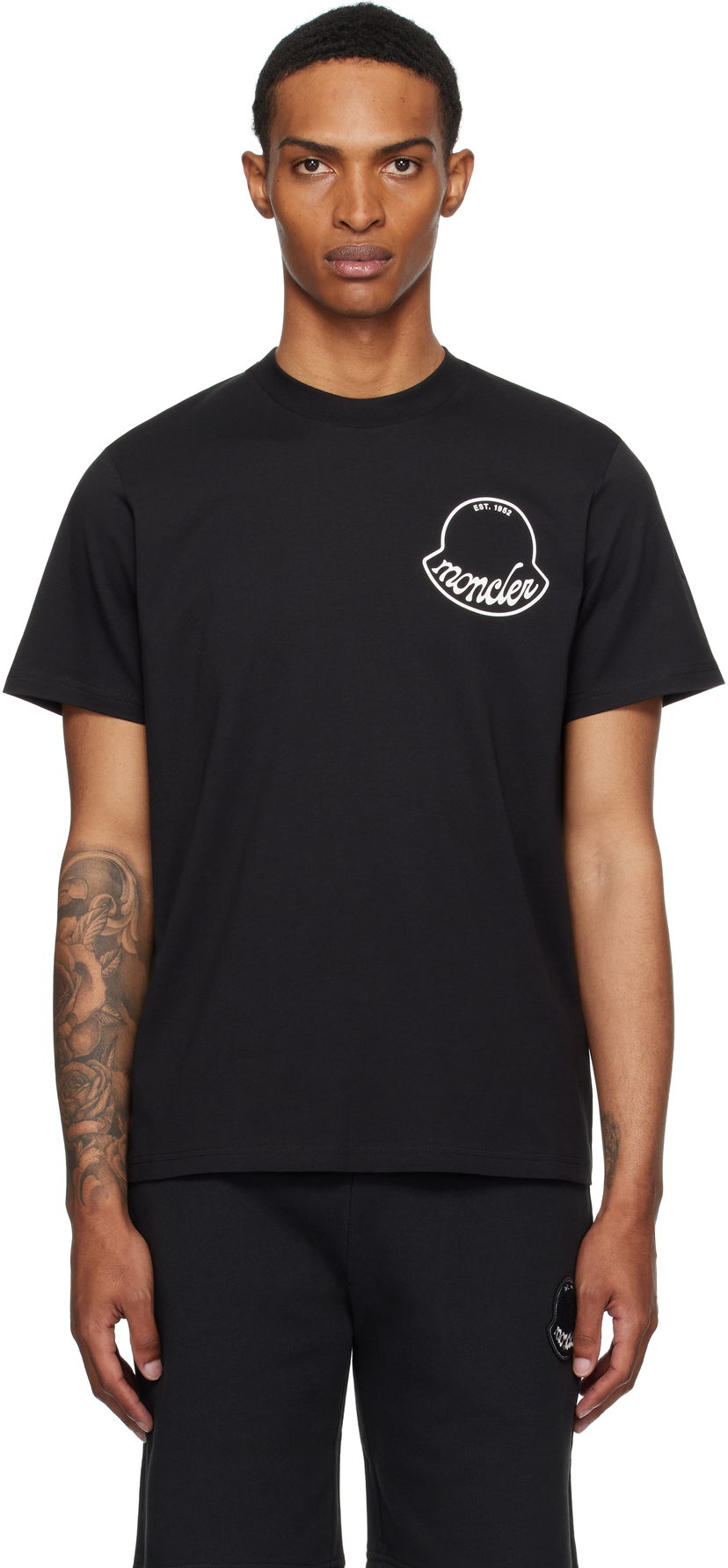 T-paita Moncler Moncler Archivio Creativo T-Shirt Musta | K20918C0001389AJS