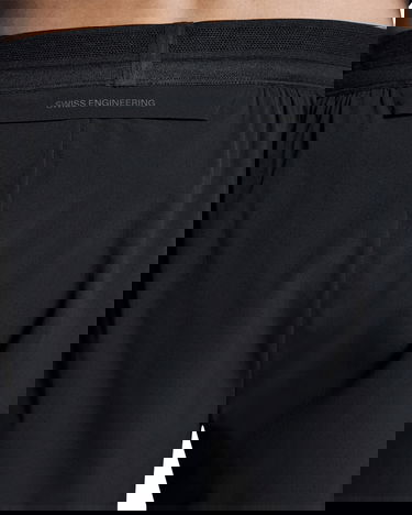Shortsit On Running On Running 5" Performance Shorts Musta | 1mf1075-0553, 1