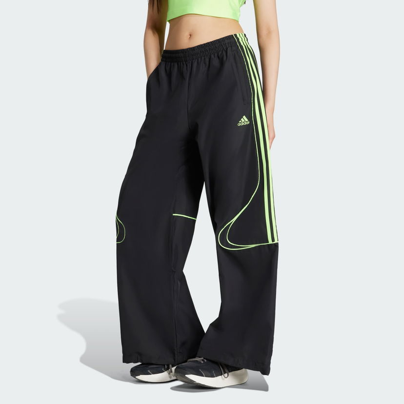 Verryttelyhousut adidas Performance Teamgeist Adicolor Oversized Woven Pants Musta | JV7478