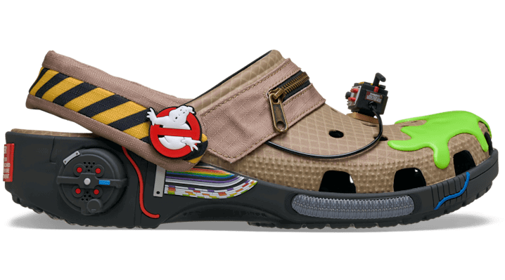Tennarit ja kengät Crocs Ghostbusters Classic Clogs Ruskea | 211414-90H