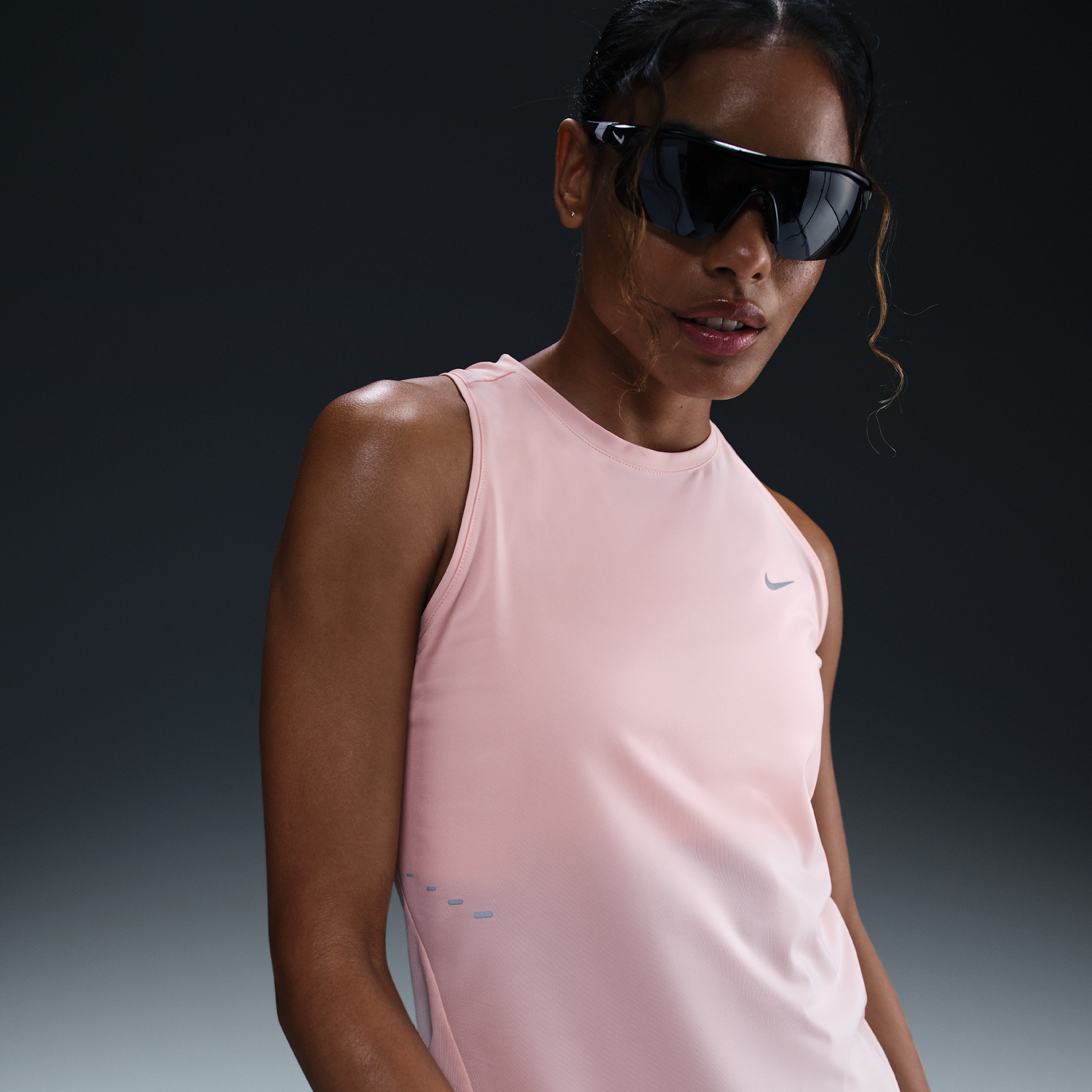 Tankkitoppi Nike Swift Dri-FIT Running Tank Top Vaaleanpunainen | HQ0620-607, 0