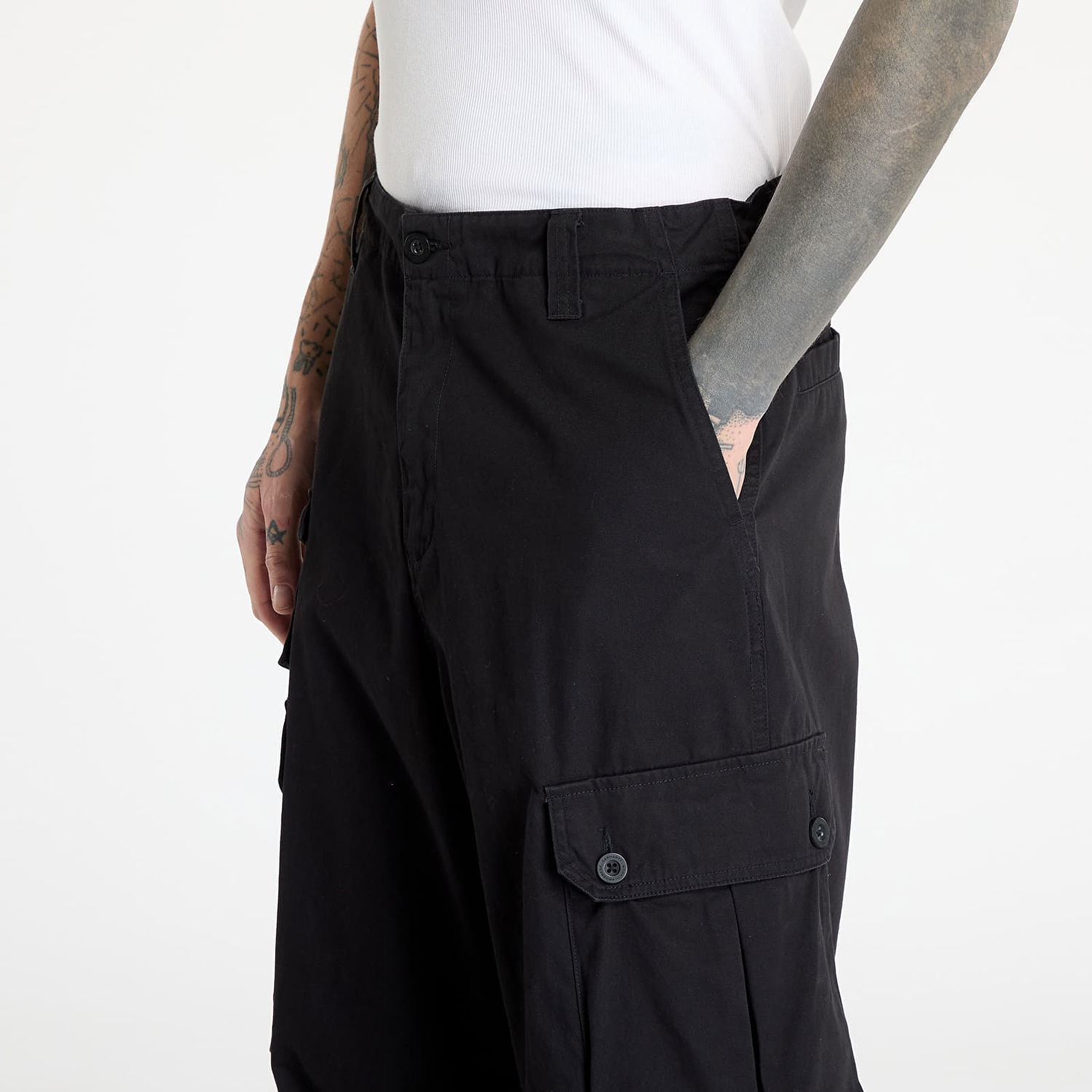 Cargo housut Carhartt WIP Men's Black Relaxed Fit Cargo Pants Musta | I033835.89XX, 1