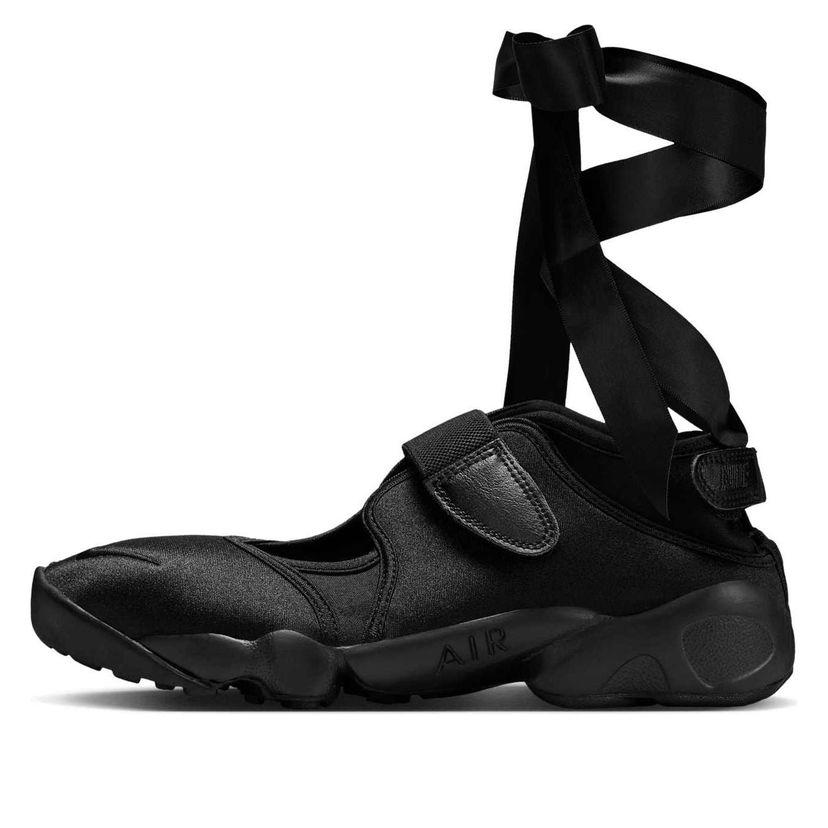 Tennarit ja kengät Nike Air Rift "Black Satin" Musta | IH1990-010