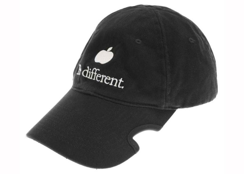 Korkki Balenciaga Be Different Apple Baseball Cap Black Musta | 713931410B21077