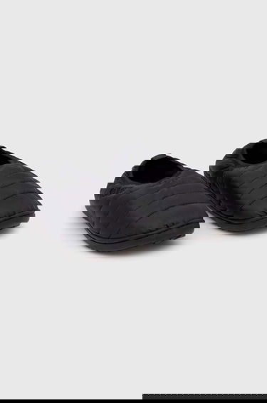 Tennarit ja kengät SUBU TOKYO SUBU Packable F-Line Slippers Musta | SP.30, 2