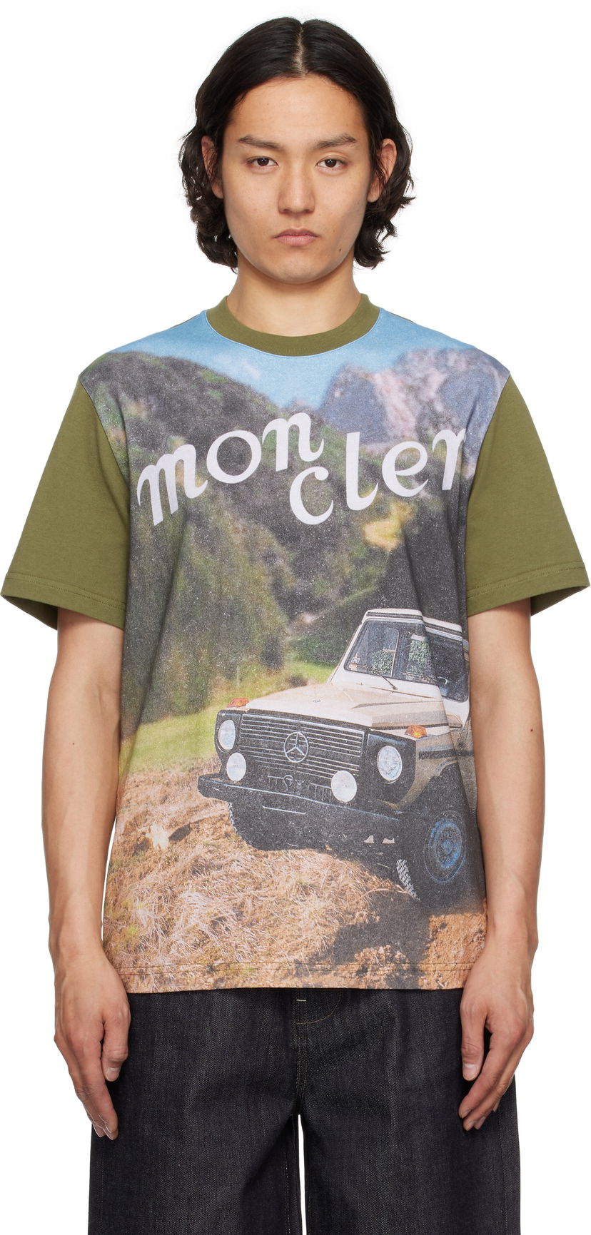 T-paita Moncler Moncler Genius Mercedes-Benz by NIGO Graphic Print Short Sleeve T-Shirt Vihreä | K14018C0000389AB9
