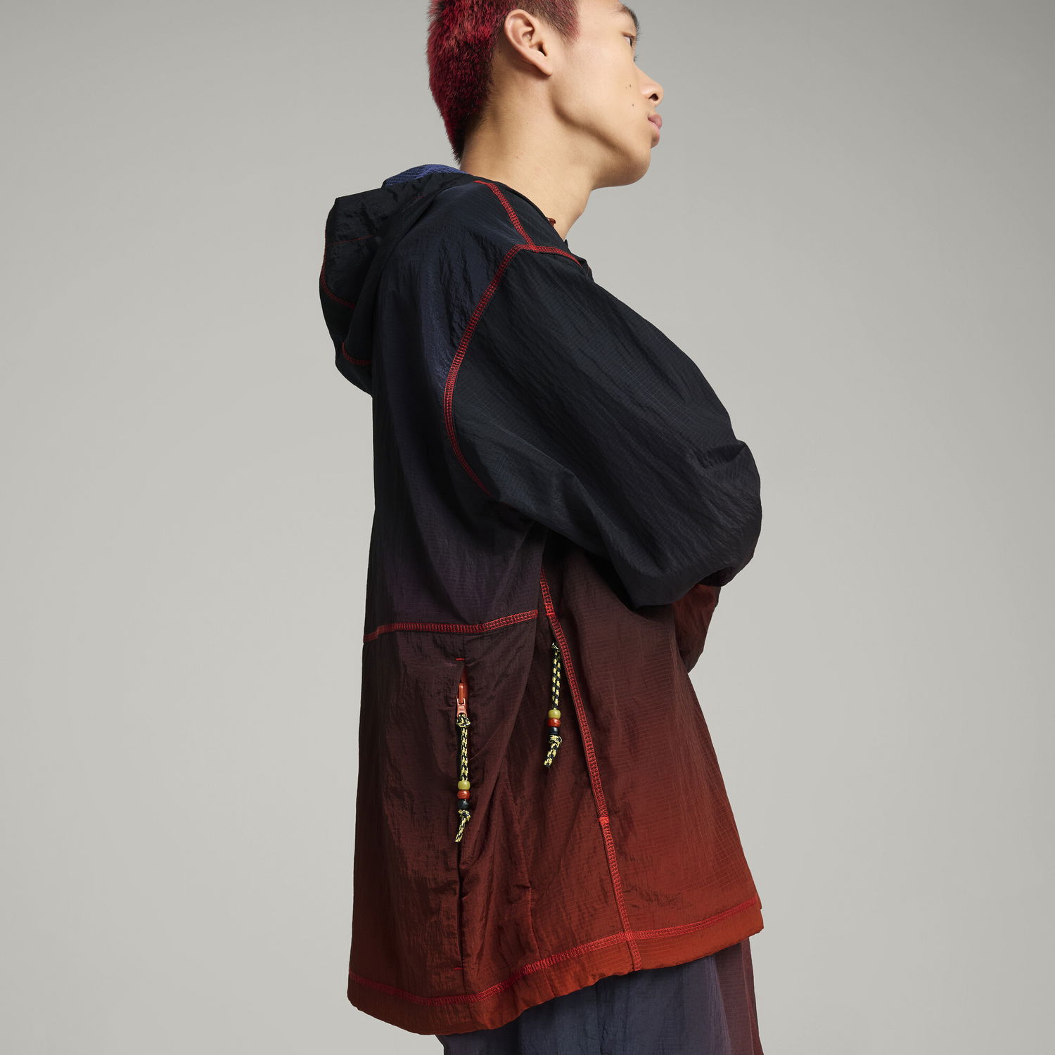 Tuulitakki Puma Lightweight PUMA x ARIES Hooded Jacket Punainen | 629493_52, 1