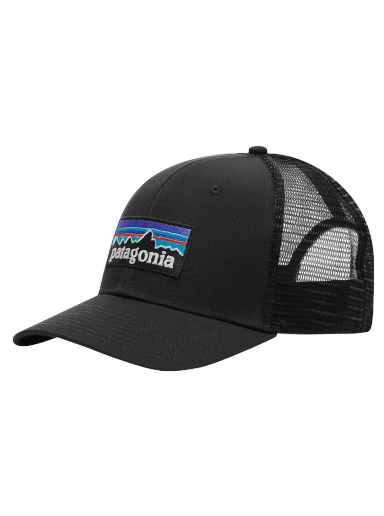 Korkki Patagonia P-6 Logo Trucker Cap Musta | 38289-BLK