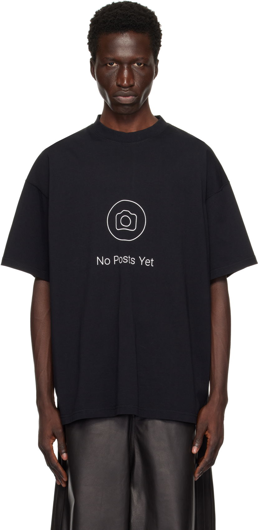 T-paita VETEMENTS 'No Posts' T-Shirt Musta | UA66TR730B