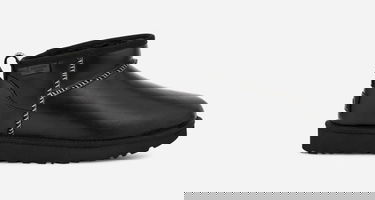 Tennarit ja kengät UGG Classic Ultra Mini Leather Regenerate Boot Musta | 1163490-BLK, 0