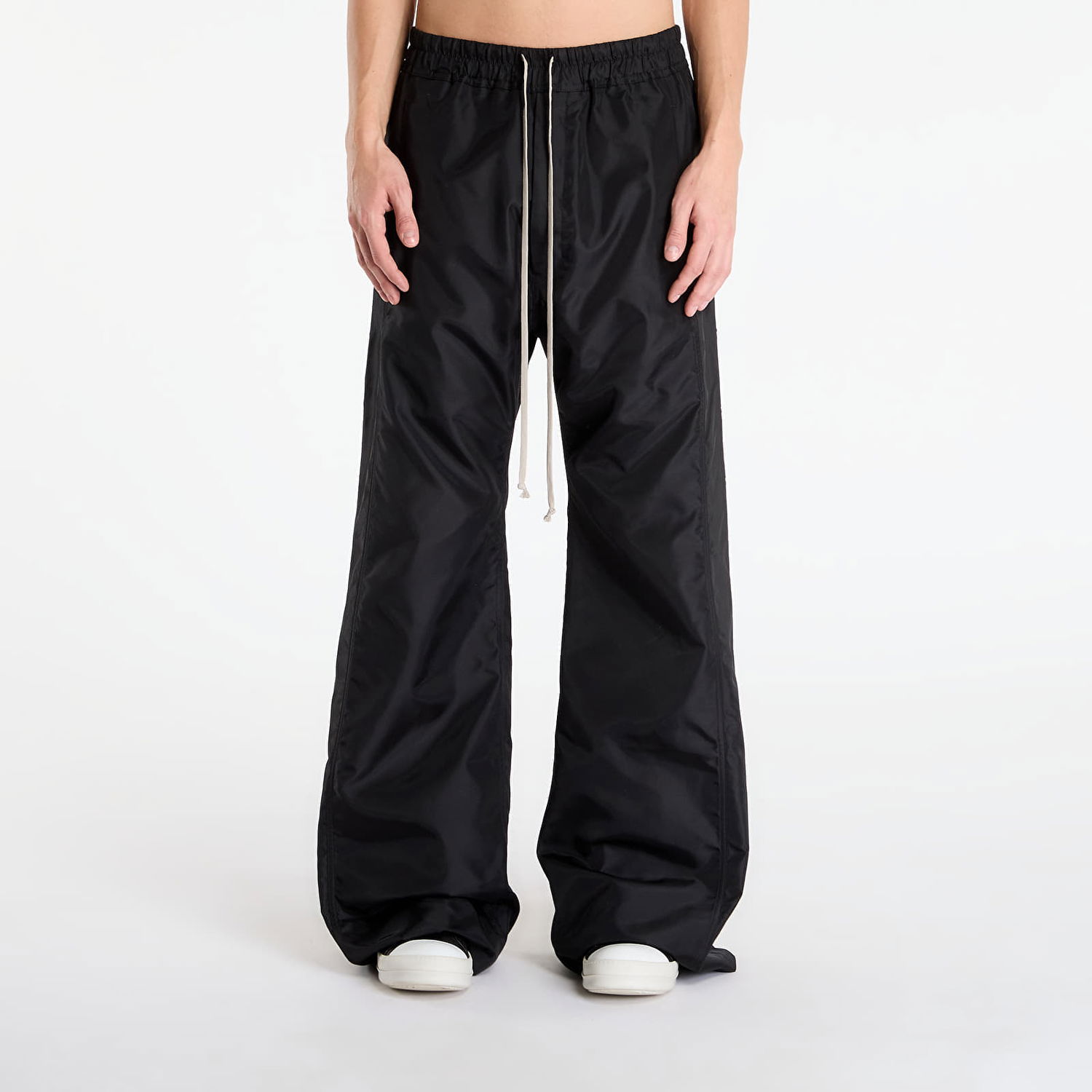 Housut Rick Owens Rick Owens DRKSHDW Pusher Pants Musta | DU02E7393 NCV 09, 0