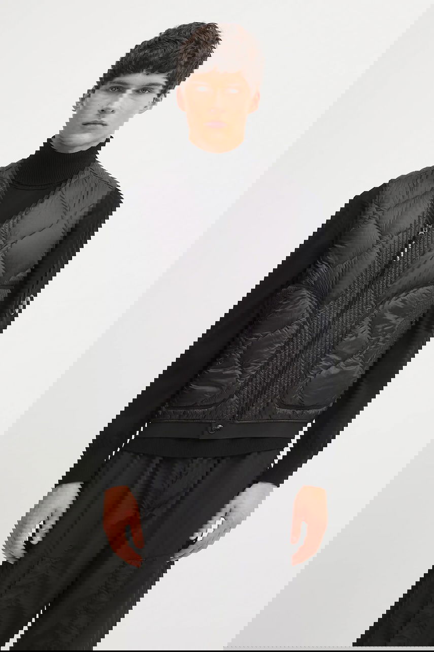 Liivi C.P. Company C.P. Company Quilted Gilet Musta | 19CMVE049A110158A, 0