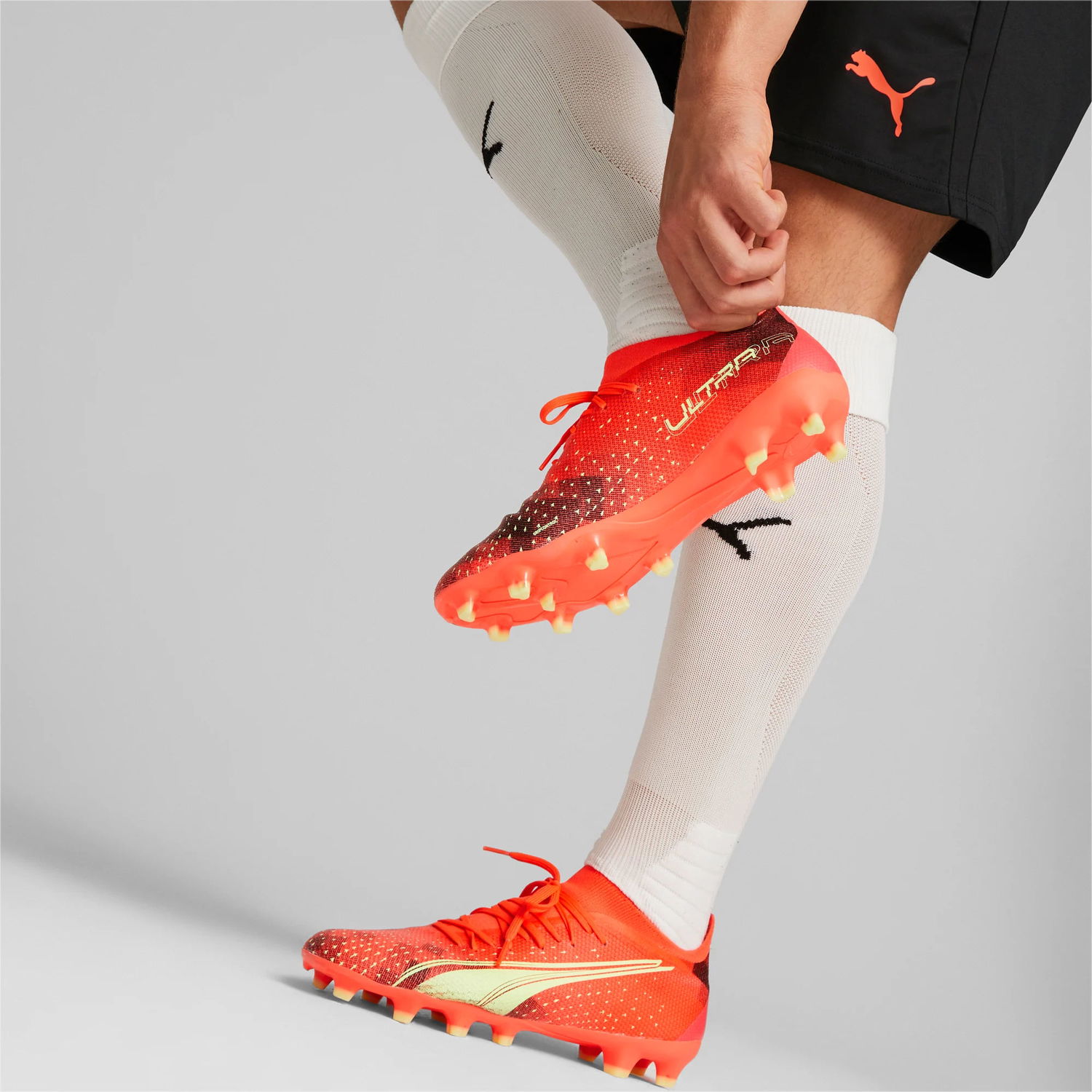 Tennarit ja kengät Puma Ultra Match Fearless Pack Punainen | 106900-03, 1