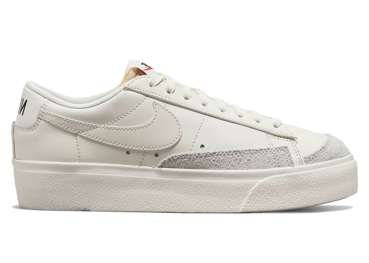 Tennarit ja kengät Nike Blazer Low Platform Sail Beige | DJ0292-105, 0