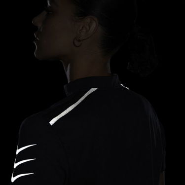 T-paita Nike Dri-FIT ADV Run Division Musta | dm7747-010, 3