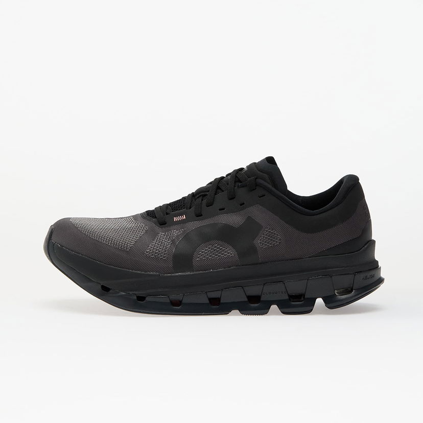 Tennarit ja kengät On Running On W Cloudflow 5 Black/ Black Musta | 3WF10091043