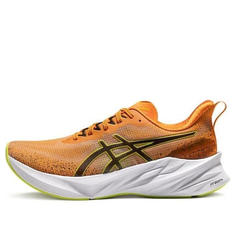 Tennarit ja kengät Asics Novablast 3 LE Oranssi | 1011B591-801