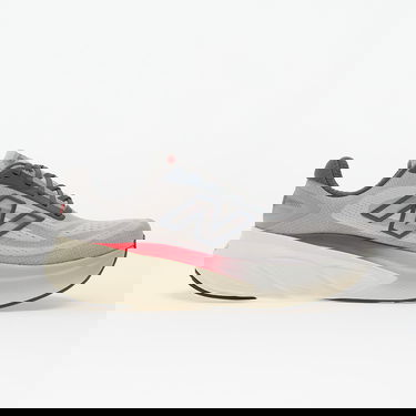 Tennarit ja kengät New Balance Fresh Foam x More v6 Harmaa | NBMMORLC6, 2