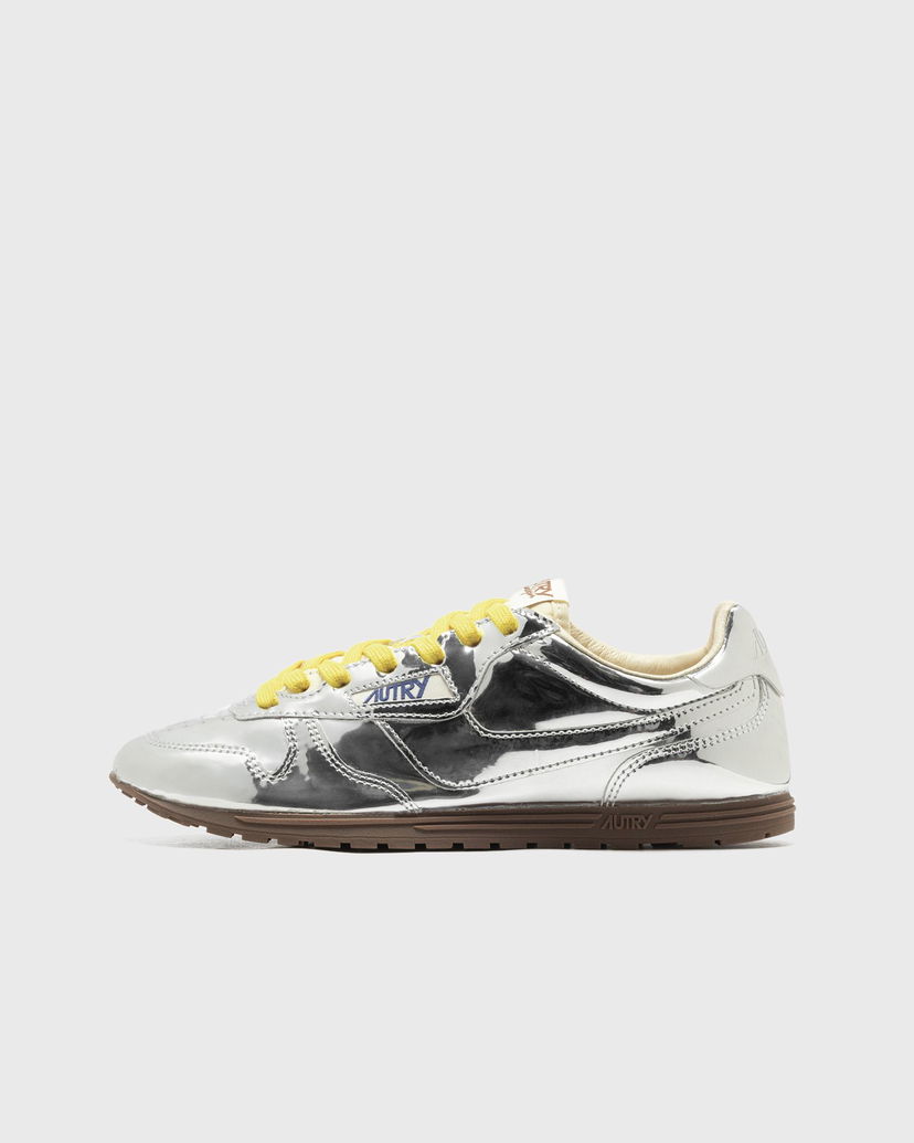 Tennarit ja kengät Autry WMNS WINDSPIN LOW Metallinen | WSLWRY01