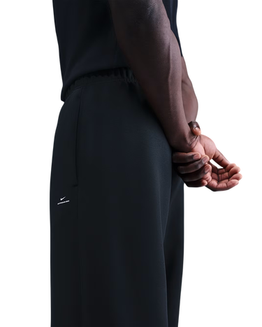 Verryttelyhousut Nike Therma-FIT Standard Issue Fleece Pant Musta | im6333-010, 3
