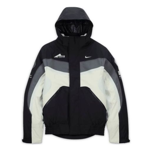 Bomber-takki Nike NOCTA 8K Peaks DLMTS 8000 Jacket Musta | DV3626-010