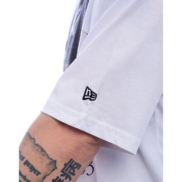 T-paita New Era New Era MLB NY Yankees Script Graphic Tee Valkoinen | 60596279, 2