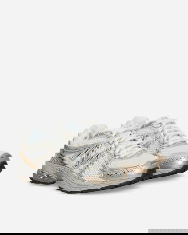 Tennarit ja kengät New Balance 860v2 Harmaa | ML860SG2, 2