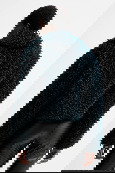 Takki STAND STUDIO Samara Curly Faux Fur Jacket Turkoosi | 61701.9406, 2