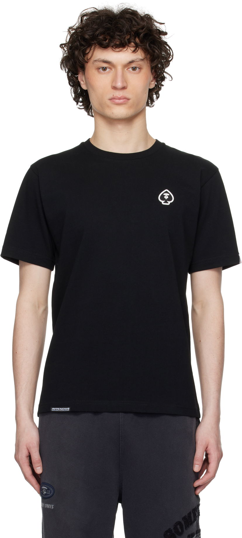 T-paita AAPE by A Bathing Ape AAPE by A Bathing Ape Spades 'AAPE Now' T-Shirt Musta | AAPTEM1599XXNBKX