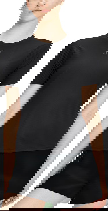 T-paita On Running Ultra Musta | 1wd10130553, 0