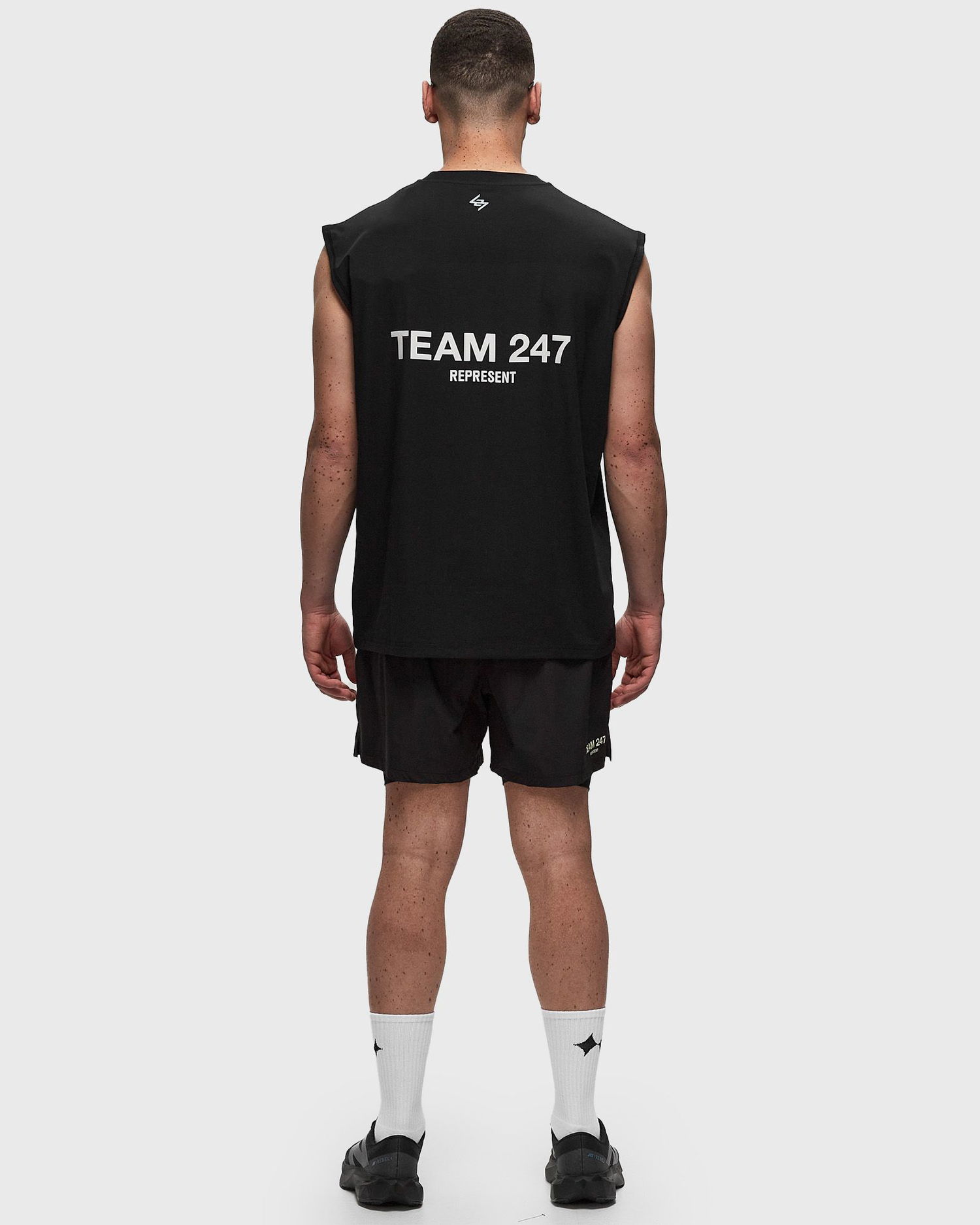 Tankkitoppi Represent Clo Represent TEAM 247 OVERSIZED TANK Musta | 247M454-01, 1