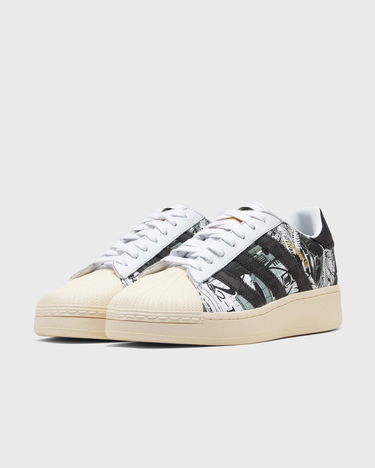 Tennarit ja kengät adidas Originals Star Wars x Nanzuka x Superstar XLG "Cloud White" Valkoinen | IF9249, 2