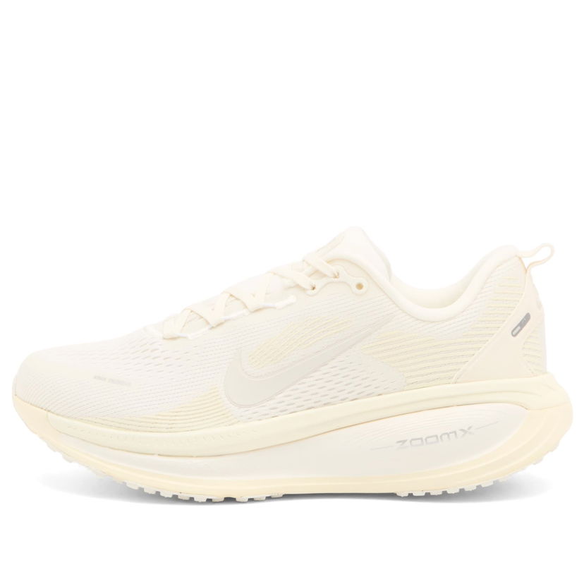 Tennarit ja kengät Nike Vomero 18 Beige | HM6804-110