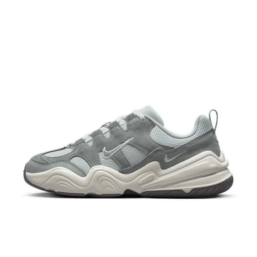 Tennarit ja kengät Nike Tech Hera W Harmaa | DR9761-001