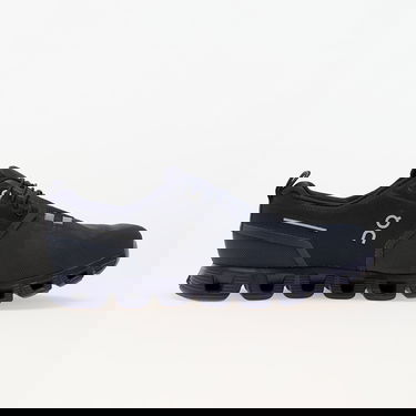 Tennarit ja kengät On Running Cloud 5 Waterproof Musta | 59.97759, 2