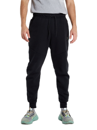 Housut Nike Tech Fleece Joggers Musta | CU4495-010